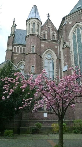 Aussenansicht Grabeskirche Aachen